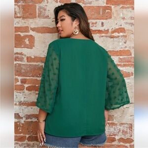 Elegant Green Women's Top